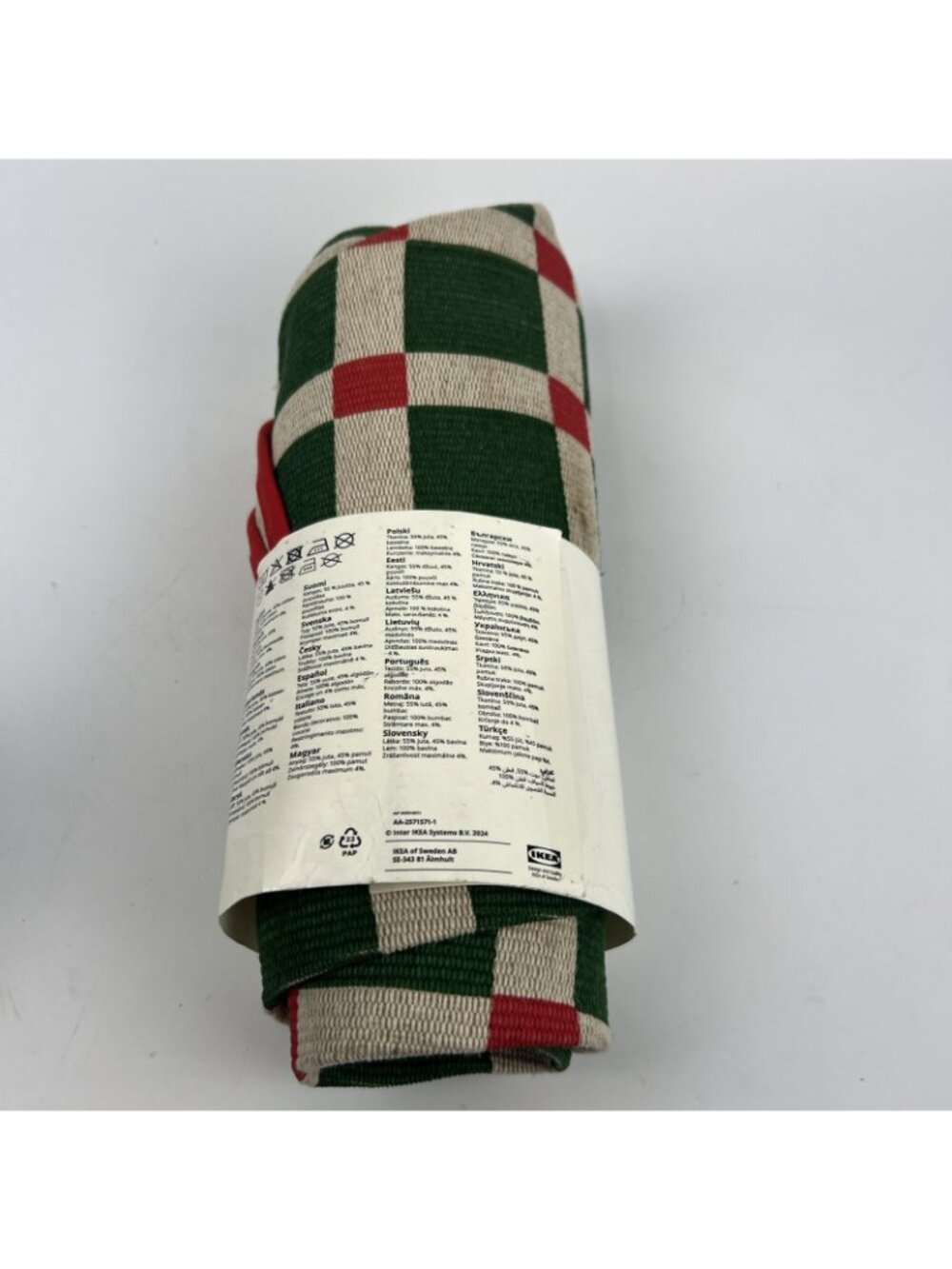 IKEA VINTERFINT Christmas Tree Skirt 39¾in 306.050.22 Checkered - Picture 2 of 3